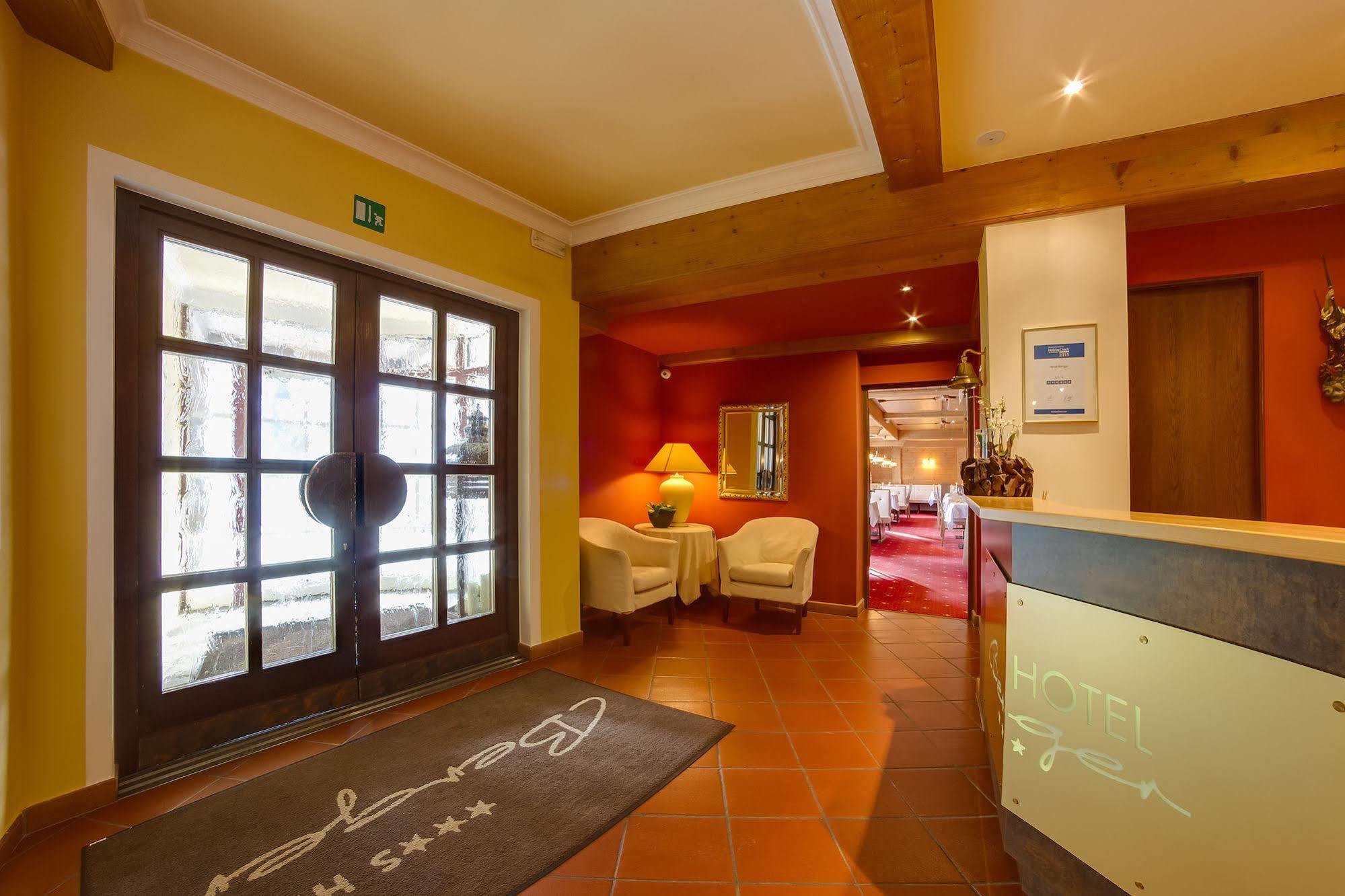 Hotel Berger Superior Riva di Tures Zewnętrze zdjęcie