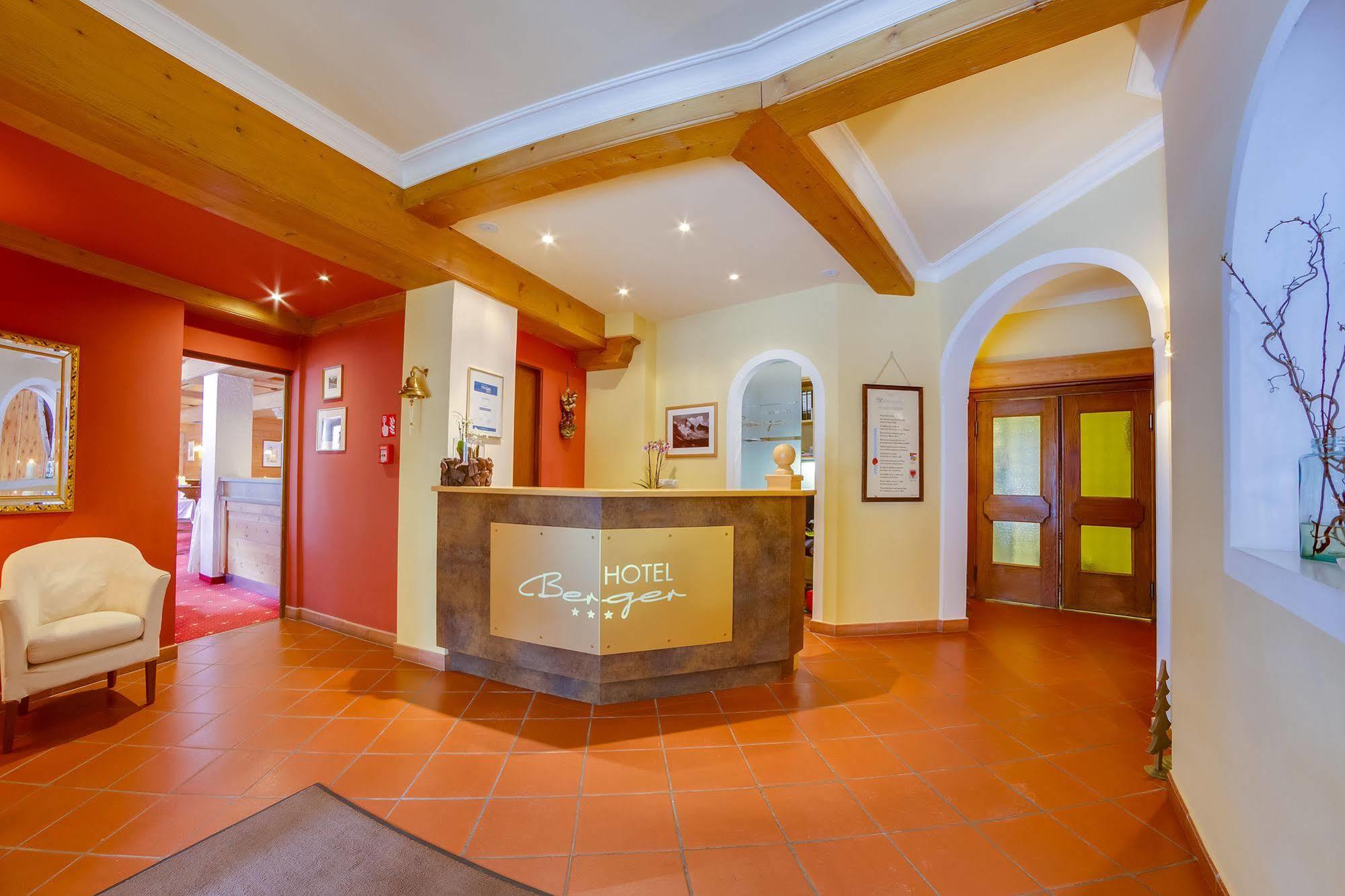 Hotel Berger Superior Riva di Tures Zewnętrze zdjęcie